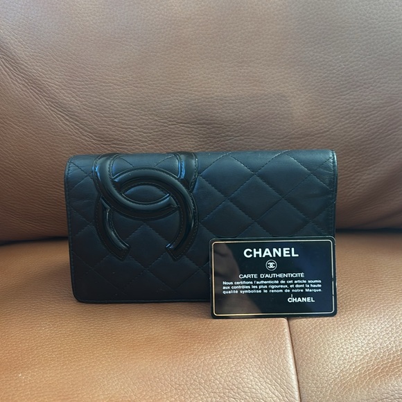 Chanel Cambon Bifold Long Lambskin Wallet w/Auth Card, Dustbag and Chanel Ribbon - Picture 5 of 14